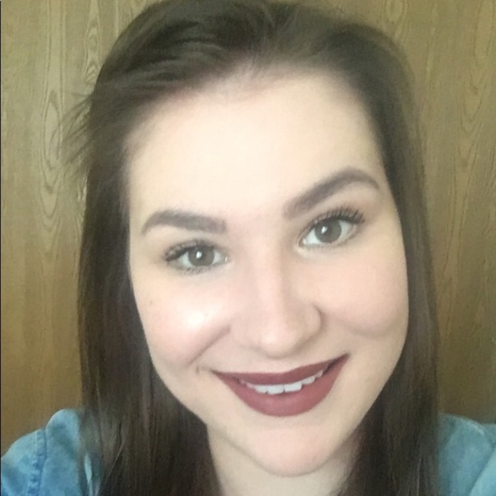 Meet your Posher, Lindsay